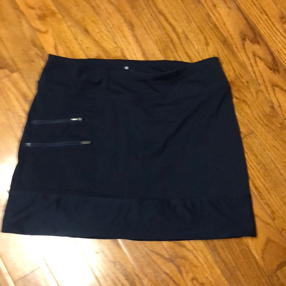 Athleta shirt with shorts sewn inside navy blue